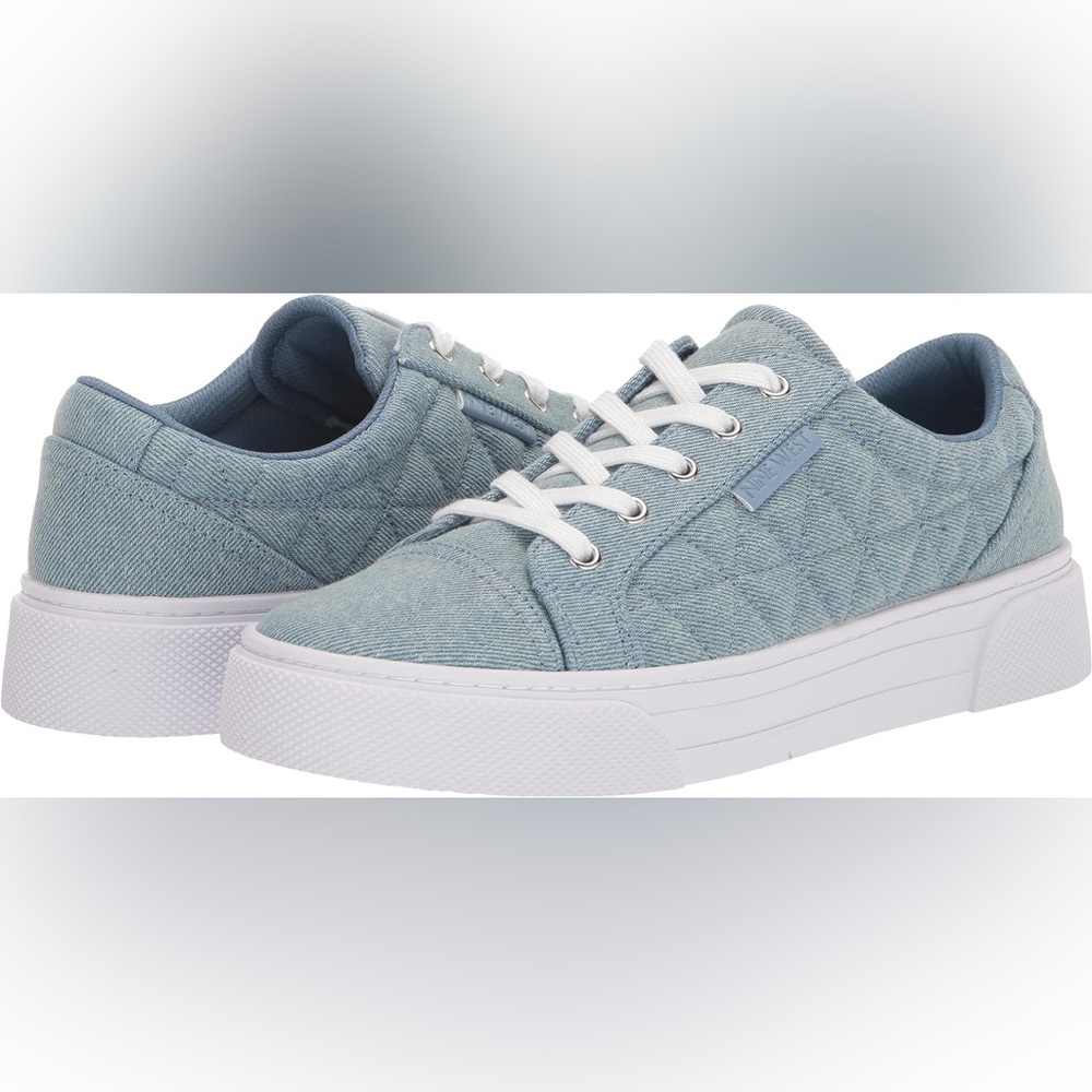 NINE WEST Women's Hola Sneakers Light
Denim Blue Quilted Size 11